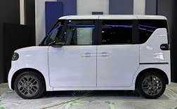 四轮四角带侧滑门！比亚迪纯电K-Car实车曝光！