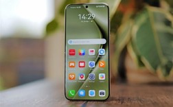 曝华为手机塞进散热风扇：麒麟芯片性能更稳了！