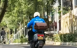 博主内六角：白天是医生晚上送外卖 新鲜和自由让人着迷！