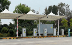 排队伺候电动爹 五一高速汽车充电量将增长15% 超3550万度！