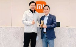 小米集团副总裁/CFO林世伟入职5周年：雷军亲自颁发金米兔！