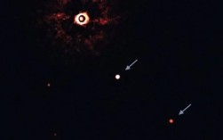 史上第一次！詹姆斯韦布望远镜直接拍到了两颗系外行星！