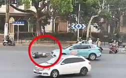 女子骑电动车闯红灯撞车受伤 交警霸气回应：全责！