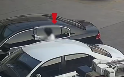 太离谱 女子驾车去考科目一 因无证驾驶被处罚！