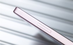 超大杯手机为什么很少做直屏 OPPO周意保揭秘：无奈之举！