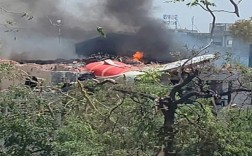 你信吗！印度波音787坠机或因副驾驶拉错操纵杆 升起了襟翼所致!