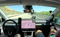 网红自驾特斯拉FSD横跨美国！只跑了93公里就撞车 尴尬了！