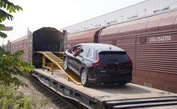 自驾游西藏、云南何必开着去 火车托运汽车省时又安全!