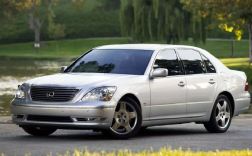 告别进口！国产雷克萨斯终于来了!