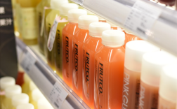 慎买带有QS标志产品 市监工作人员提醒：2018年已停用!