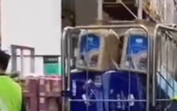 山姆分拣员早上七点半干到晚上八点半年瘦46斤 月薪超9000元!