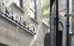 陷入闭店危机 快餐界“爱马仕”被中产抛弃了！