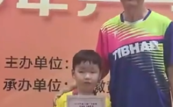 樊振东恩师又挖到一个“小胖” 有点灵气！