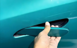 专家：隐藏式门把手就跟高跟鞋一样 车企不用还不行！