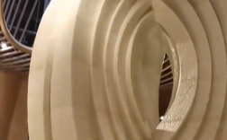 1000吨“镇楼神器”摇摆！上海中心大厦抗住10级大风！