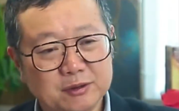 刘慈欣谈机器人跑半马：具身机器人将给社会带来颠覆性影响！