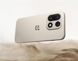 网友接触了不下10台新机 但能让他惊呼的只有一加15：手感真爽！