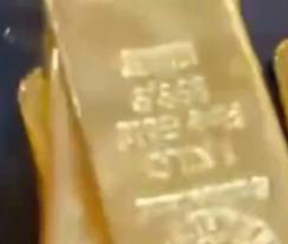 女生花20万买黄金亏掉两个月工资 本人回应：这下老实了！